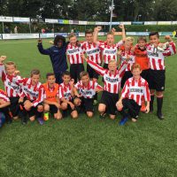 JO13-2 (D2) wint zijn eerste bekerwedstrijd van Spirit