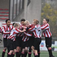 AB JO13-2 – DSO JO13-1: Doorzetten levert 4-2 winst op